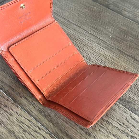 LV Cognac Epi Dual Snap Wallet - Picture 8 of 16